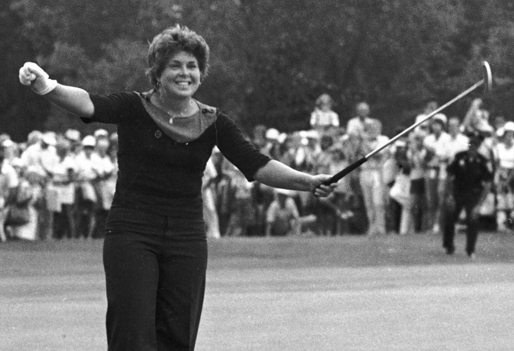 1977: Hollis Stacy wins US Women's Open